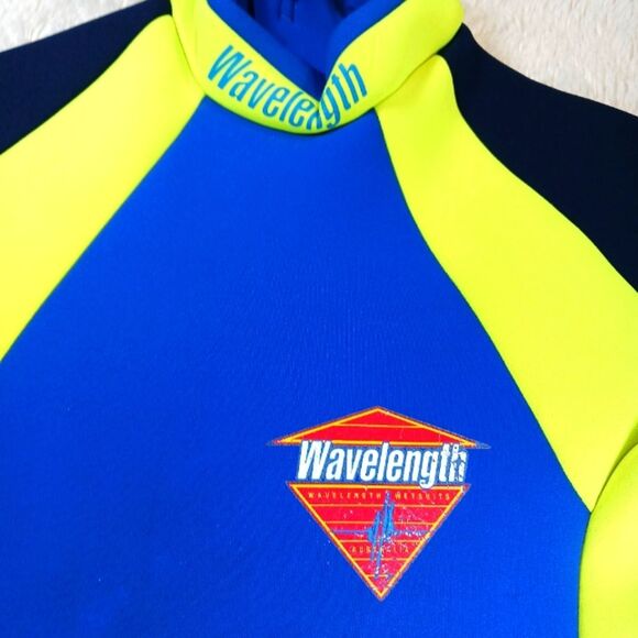 Wavelength Vibrant Blue/Yellow Wet Suit Rash Guard Spring Suit XS Unisex........ - Picture 3 of 10